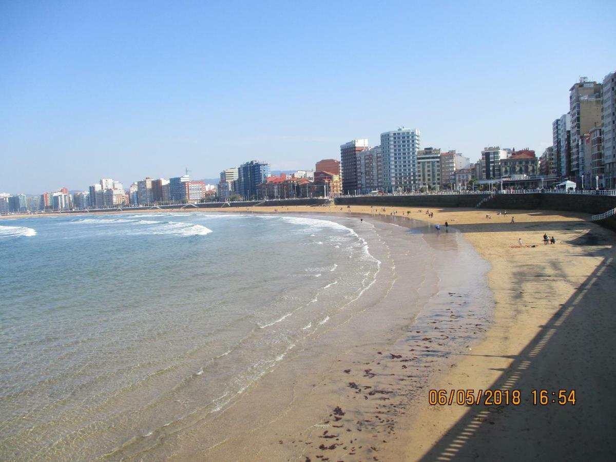 Apartment Piso En Cerca De Playa Del Arbeyal Gijon